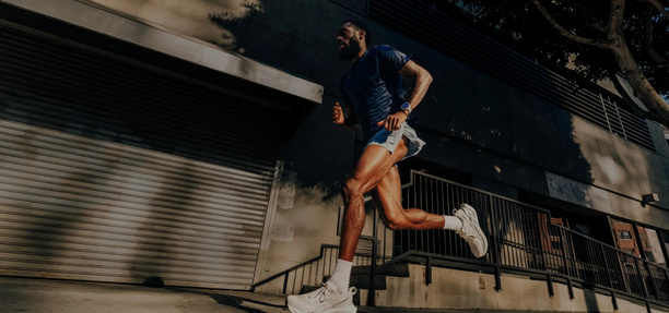 COROS PACE PRO Silikonové sportovní hodinky